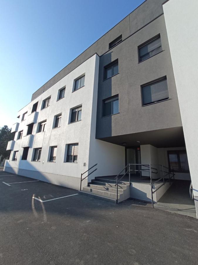 Fiolica Lägenhet Zaprešić Exteriör bild