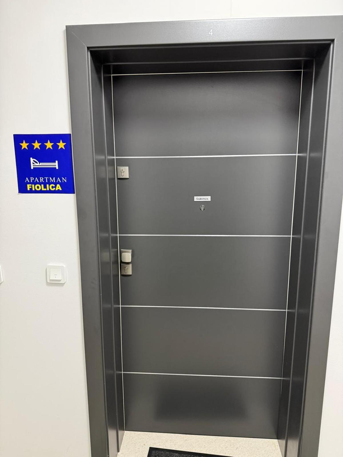 Fiolica Lägenhet Zaprešić Exteriör bild
