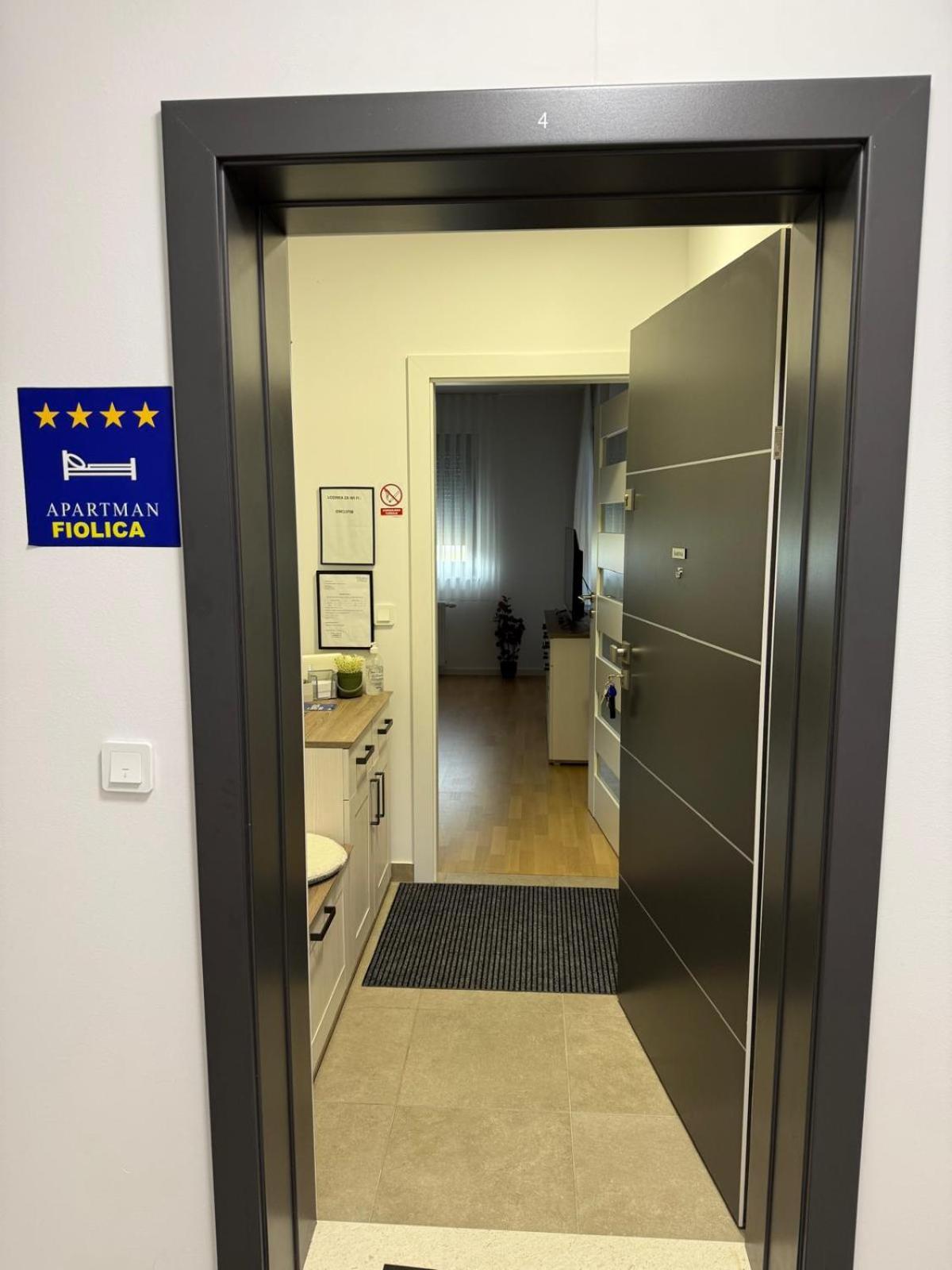 Fiolica Lägenhet Zaprešić Exteriör bild