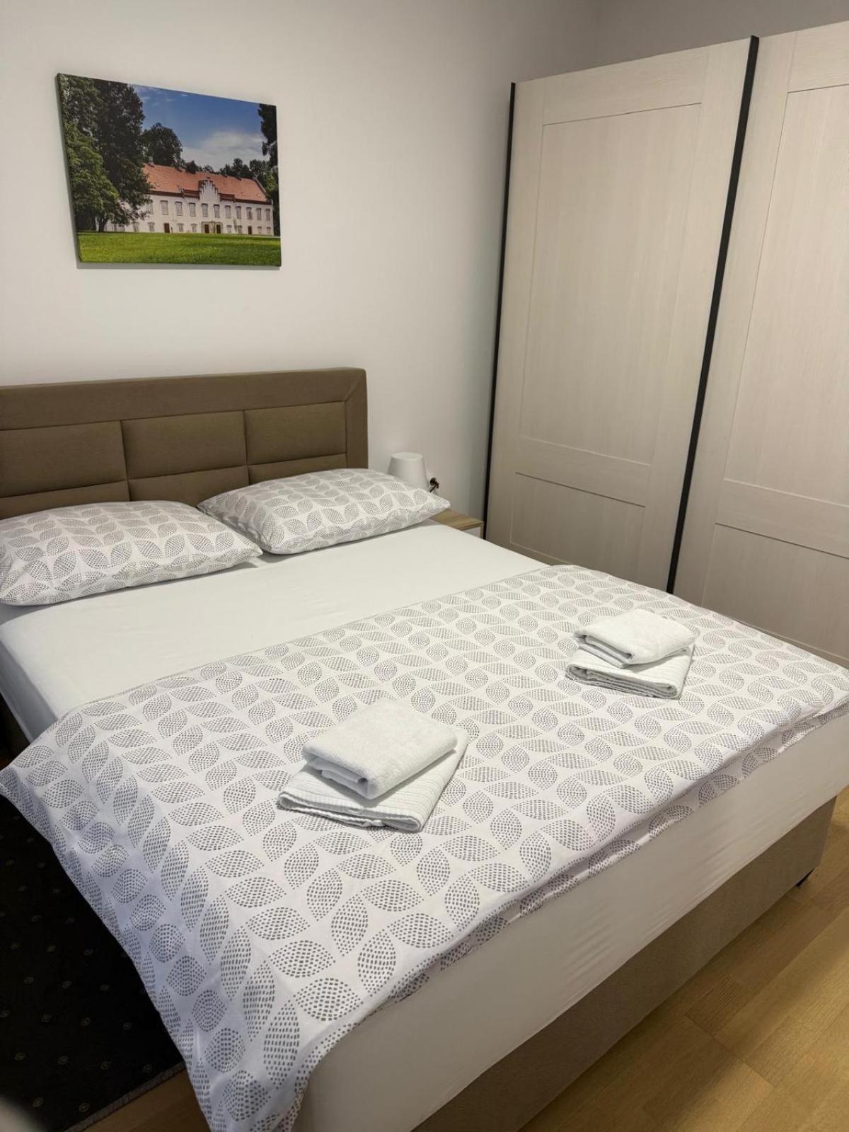 Fiolica Lägenhet Zaprešić Exteriör bild